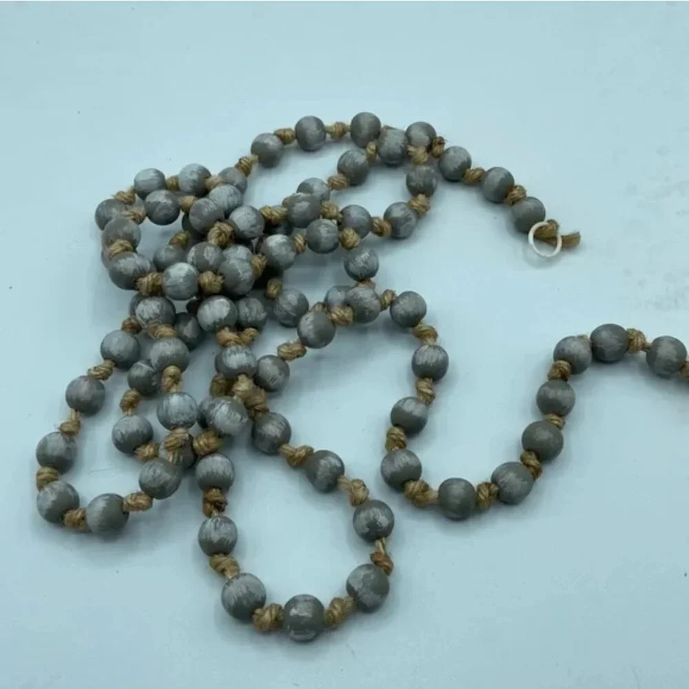5 Strands of Gray Beaded & Twined Garland NWT